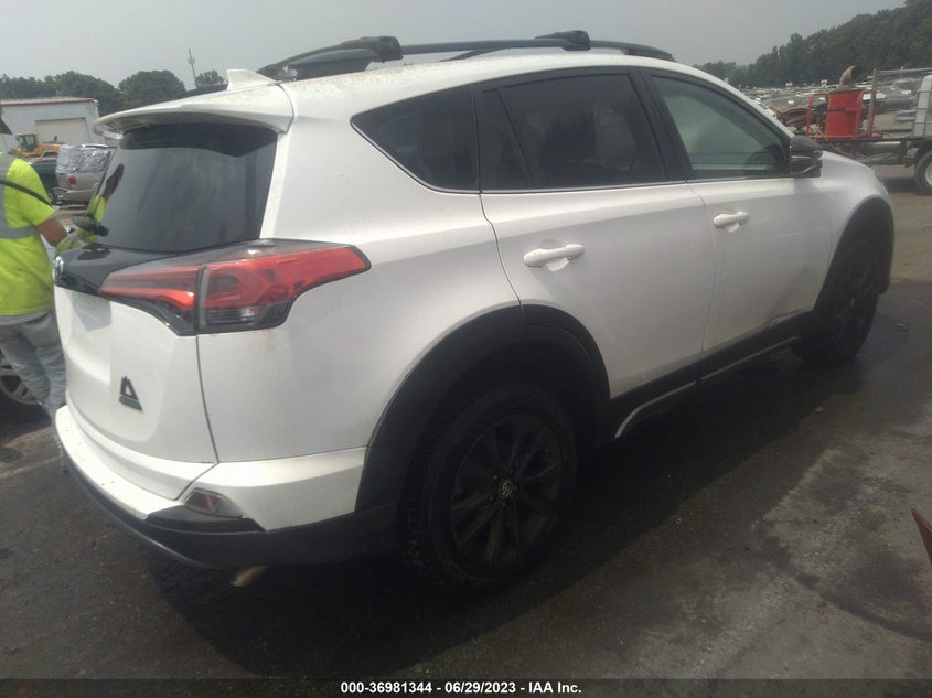 VIN 2T3RFREV9JW840189 2018 TOYOTA RAV4 XLE/ADVENTURE