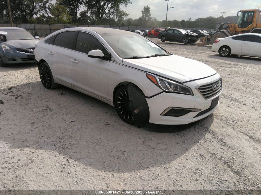 2016 HYUNDAI SONATA SE - 5NPE24AF0GH417044