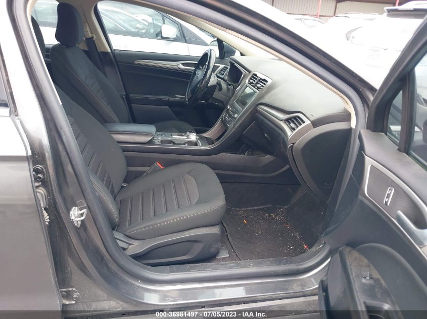 2020 FORD FUSION SE - 3FA6P0HD3LR188620