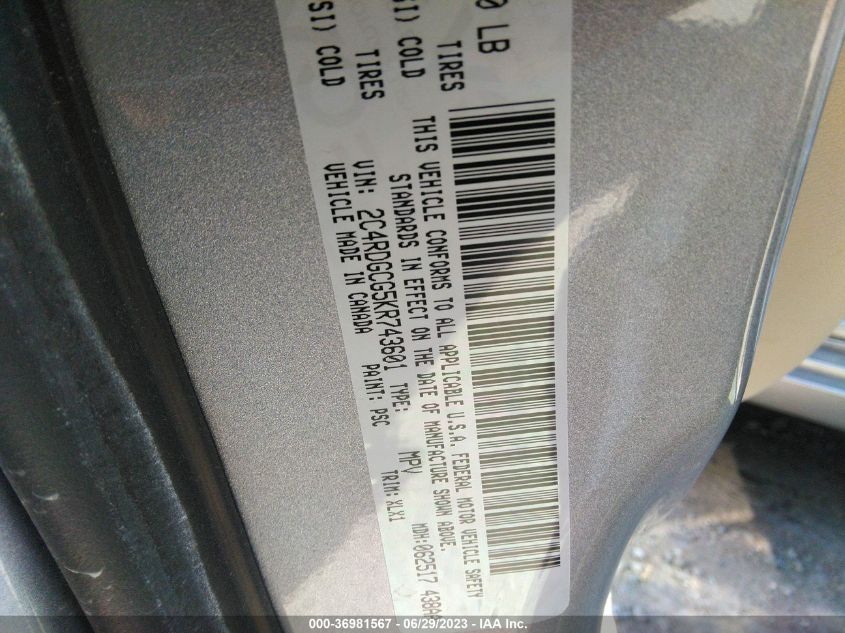 2019 DODGE GRAND CARAVAN SXT - 2C4RDGCG5KR743601