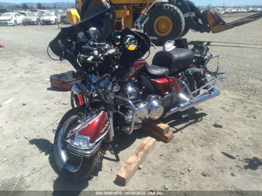 2010 HARLEY-DAVIDSON FLHTCU 1HD1FC43XAB609948