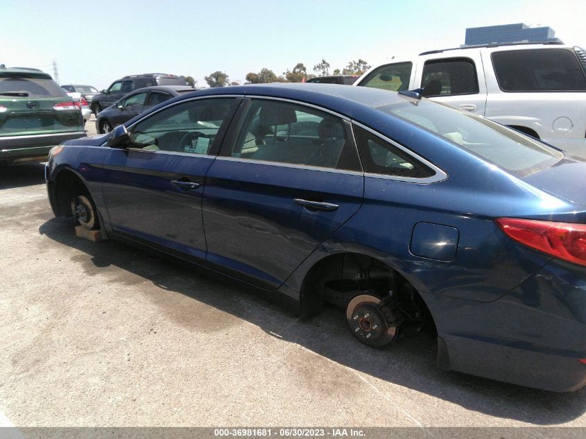 2015 HYUNDAI SONATA 2.4L SE - 5NPE24AF9FH178379