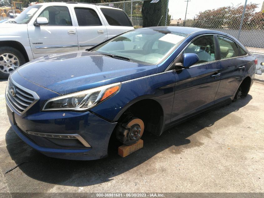 2015 HYUNDAI SONATA 2.4L SE - 5NPE24AF9FH178379