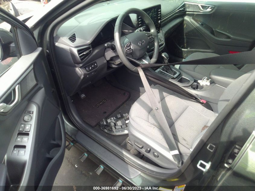 2020 HYUNDAI IONIQ HYBRID SE - KMHC75LC5LU234171
