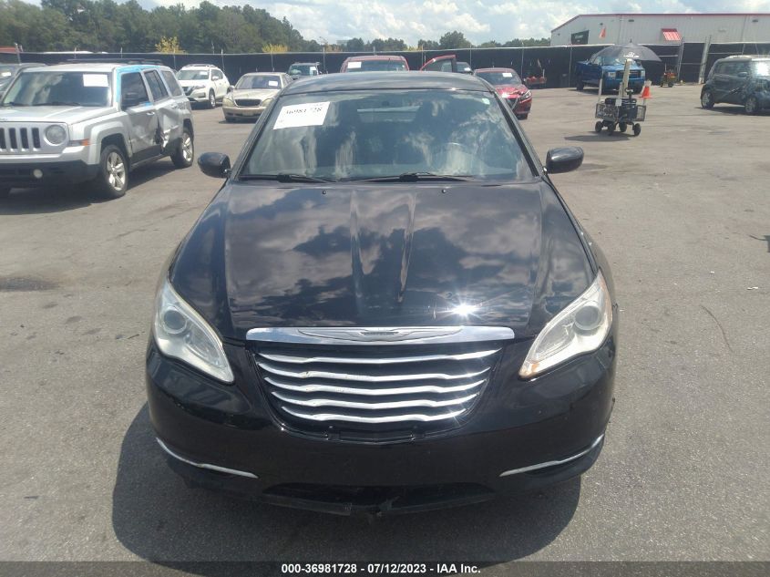 2014 CHRYSLER 200 LX - 1C3CCBAB9EN170629