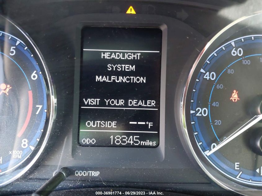 2019 TOYOTA COROLLA LE - 5YFBURHE1KP879373
