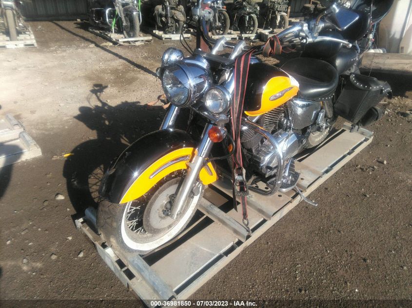 2000 HONDA VT1100 C3 1HFSC390XYA200836