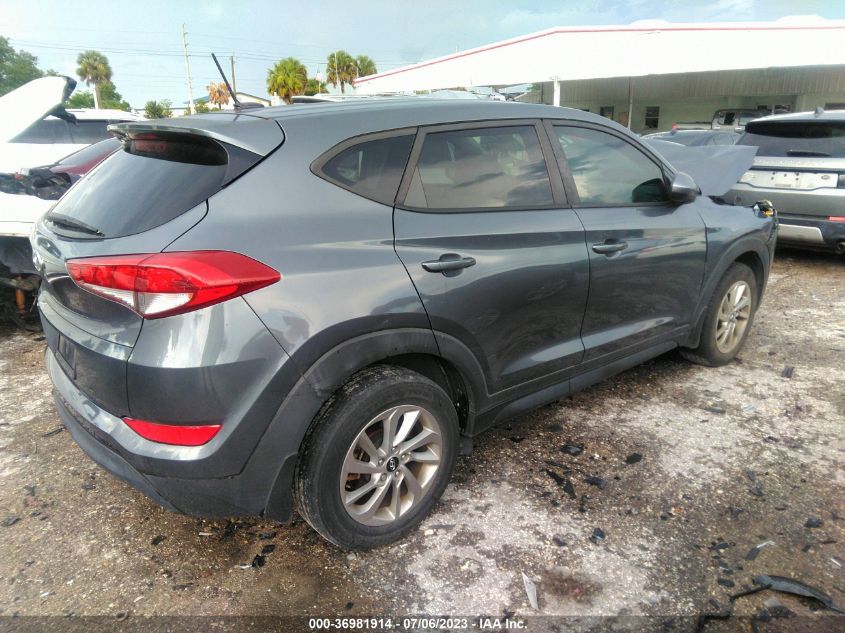 2017 HYUNDAI TUCSON SE - KM8J23A45HU539635