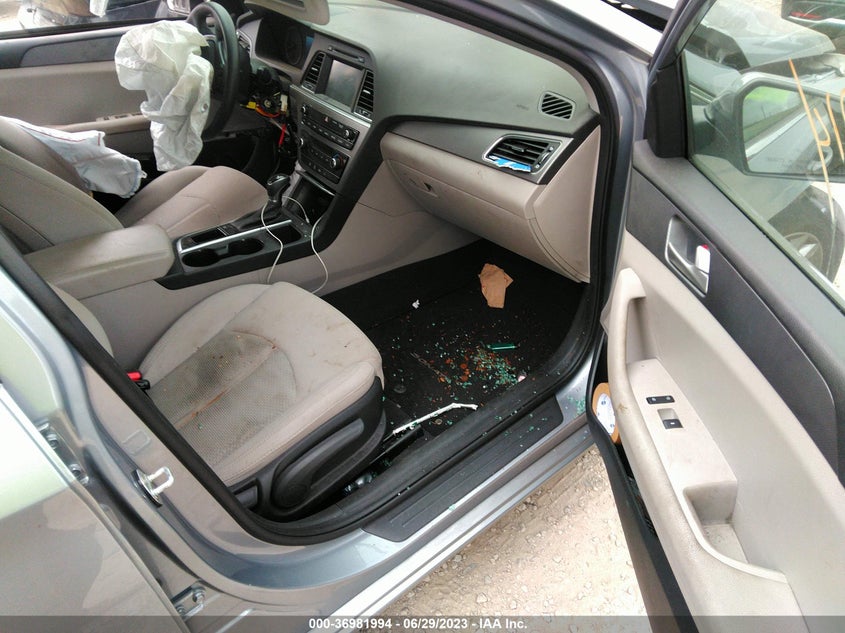 VIN 5NPE24AF0HH543745 2017 HYUNDAI SONATA SE