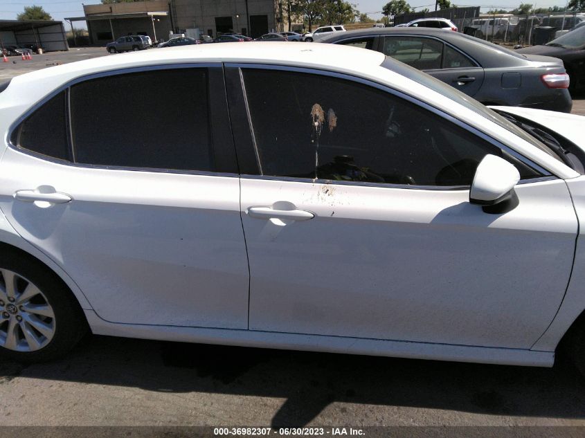 2018 TOYOTA CAMRY LE/SE/XLE/L - 4T1B11HK6JU523126