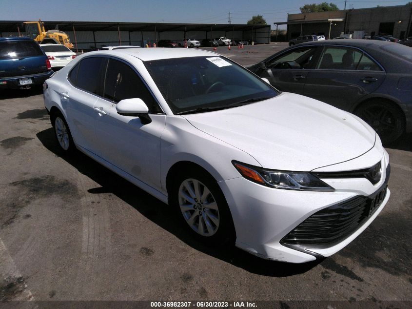 2018 TOYOTA CAMRY LE/SE/XLE/L - 4T1B11HK6JU523126