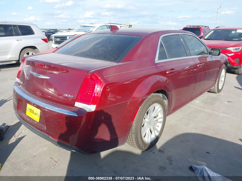 VIN 2C3CCAAG4KH542517 2019 CHRYSLER 300 TOURING L