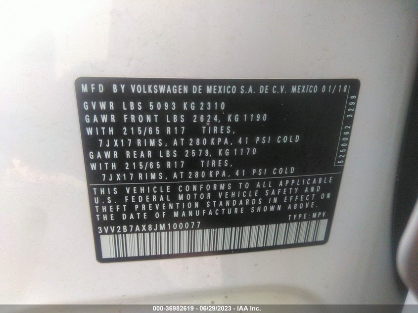 VIN 3VV2B7AX8JM100077 2018 VOLKSWAGEN TIGUAN SEL/SE