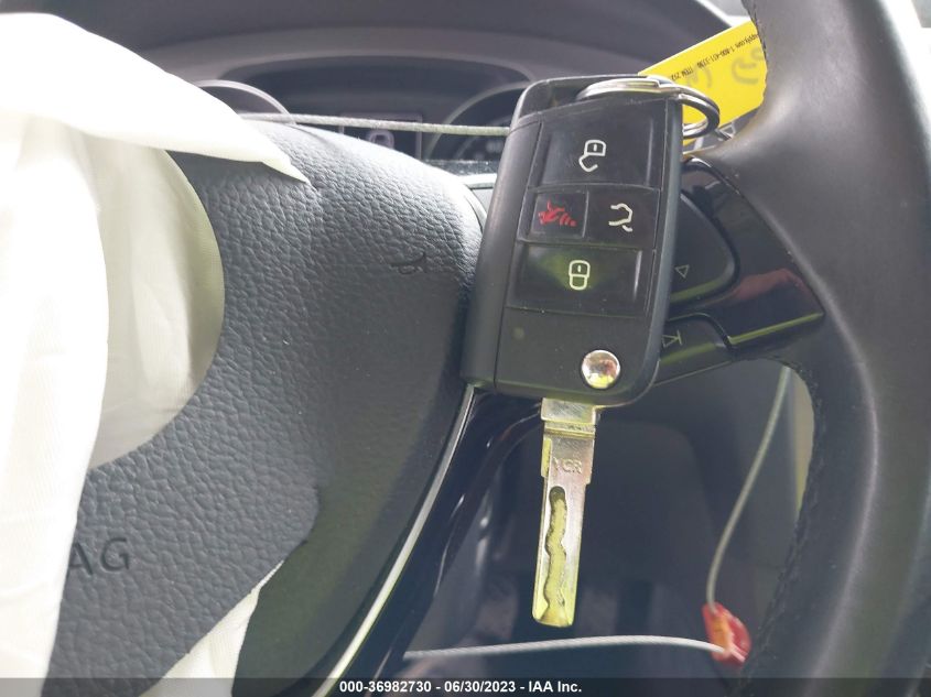 2017 VOLKSWAGEN GOLF S - 3VW217AU6HM019822