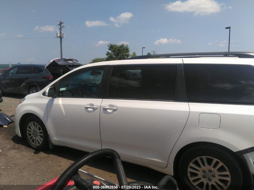 5TDYZ3DCXHS848457 2017 TOYOTA SIENNA, photo no. 15