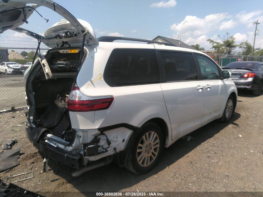 5TDYZ3DCXHS848457 2017 TOYOTA SIENNA, photo no. 4