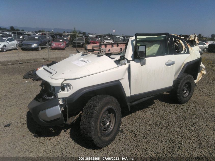 2014 TOYOTA FJ CRUISER JTEBU4BF2EK179364