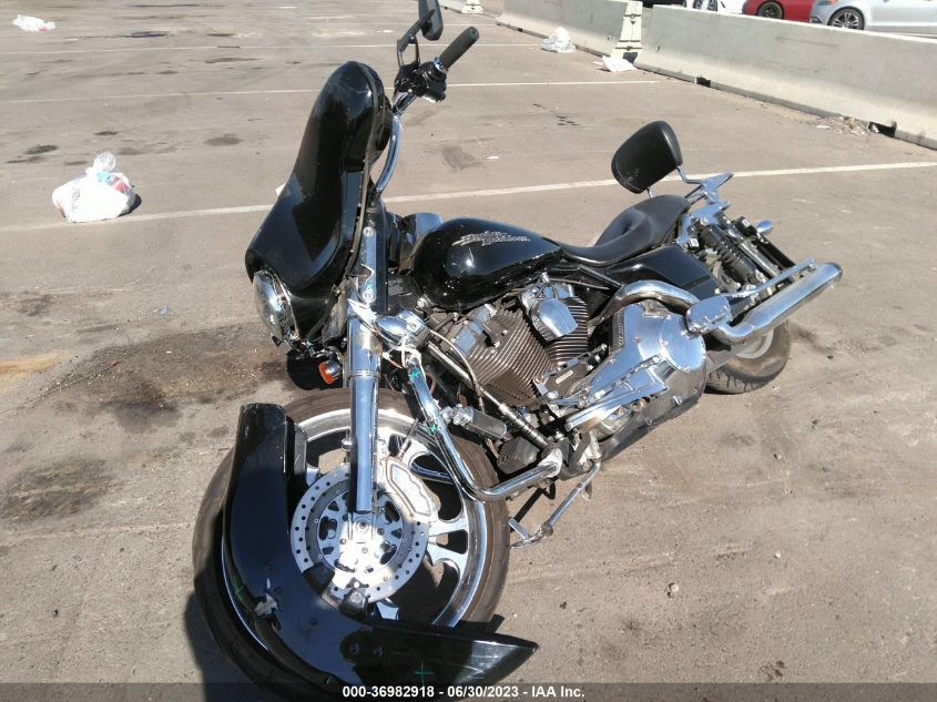 2006 HARLEY-DAVIDSON FLHXI 1HD1KBW136Y676719