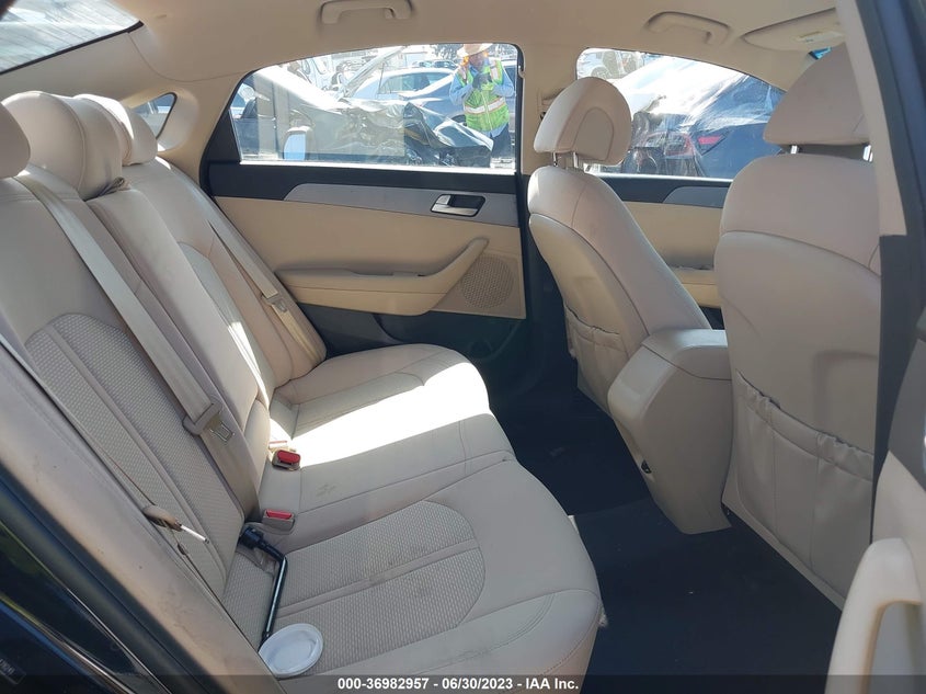 VIN 5NPE24AF8HH478241 2017 HYUNDAI SONATA SE