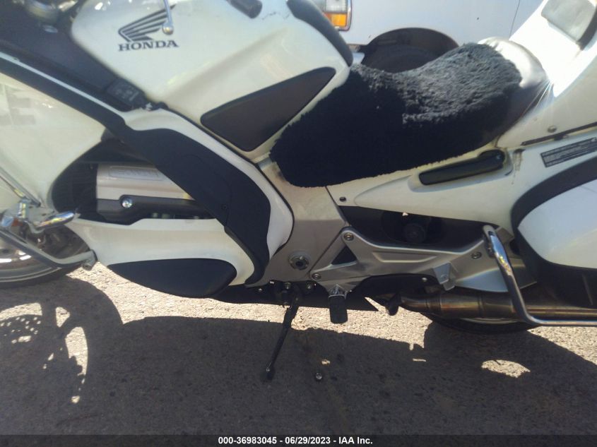 2015 HONDA ST1300 PA JH2SC5158FK300106