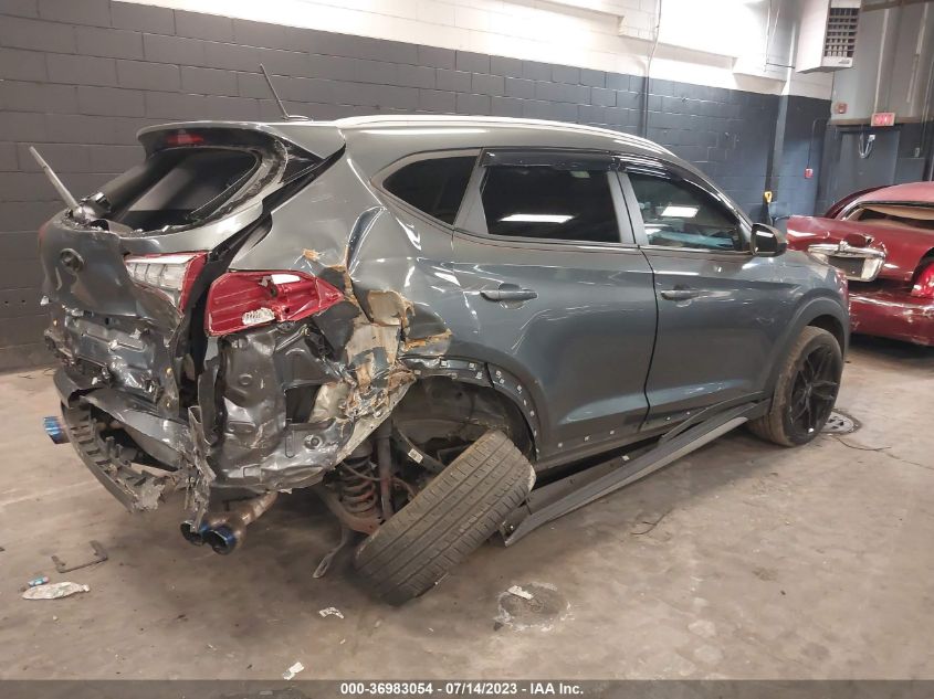 2017 HYUNDAI TUCSON SE - KM8J3CA46HU521934