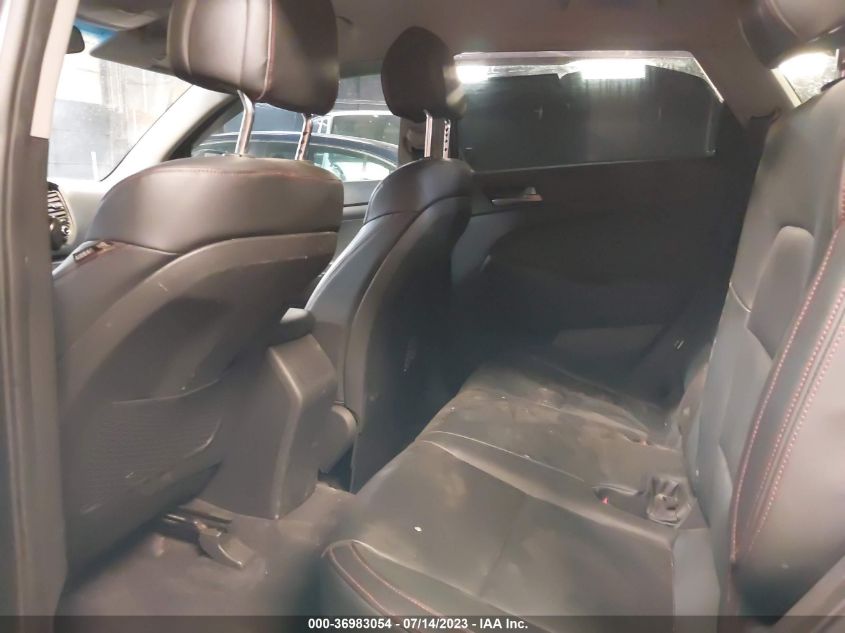 2017 HYUNDAI TUCSON SE - KM8J3CA46HU521934