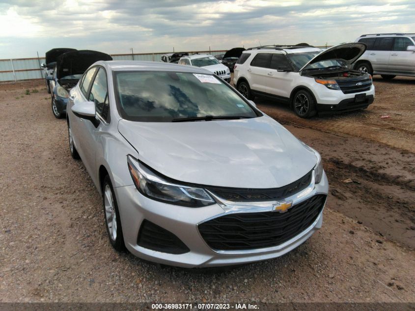 2019 CHEVROLET CRUZE LT - 1G1BE5SM3K7114679