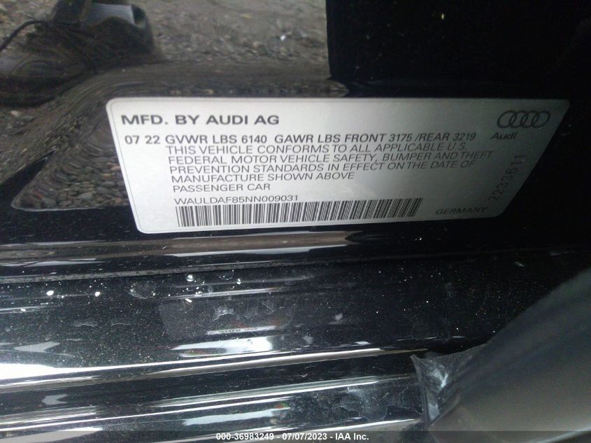 WAULDAF85NN009031 Audi A8  9