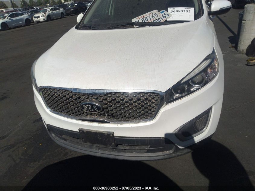 2018 KIA SORENTO LX - 5XYPG4A32JG347609