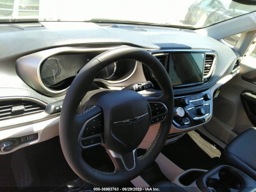2023 CHRYSLER PACIFICA HYBRID TOURING L - 2C4RC1L74PR580012