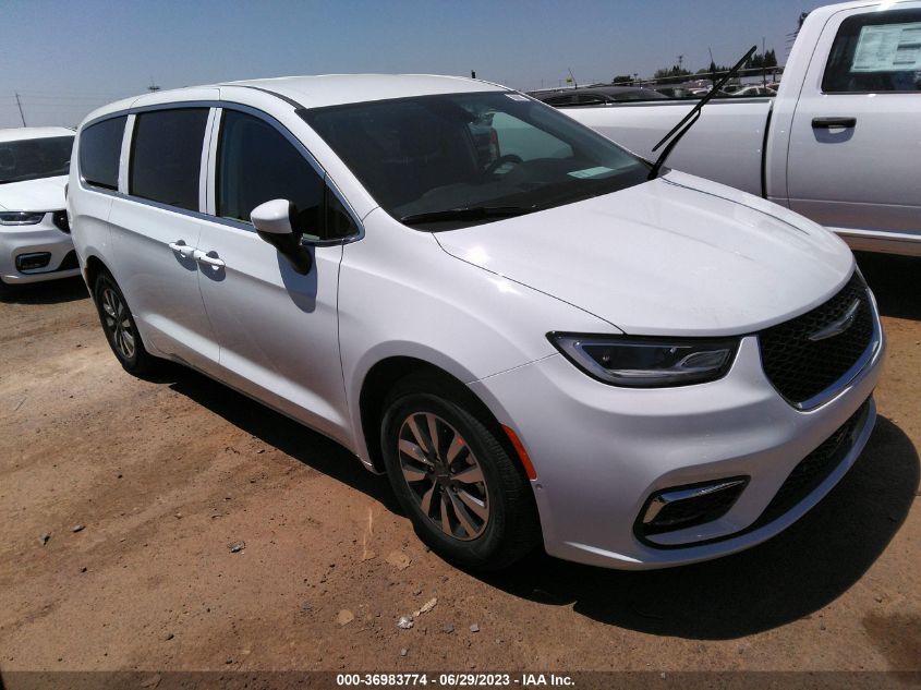 2023 CHRYSLER PACIFICA HYBRID TOURING L - 2C4RC1L73PR580003