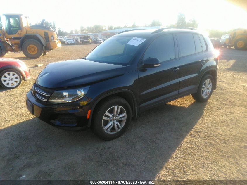 2017 VOLKSWAGEN TIGUAN - WVGBV7AX8HK012696