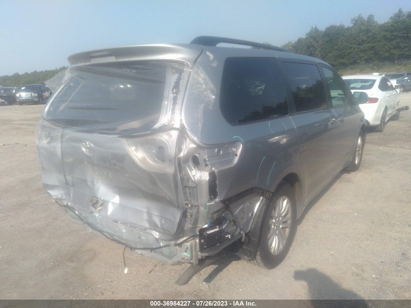 VIN 5TDYZ3DCXHS892278 2017 TOYOTA SIENNA XLE/LIMITED