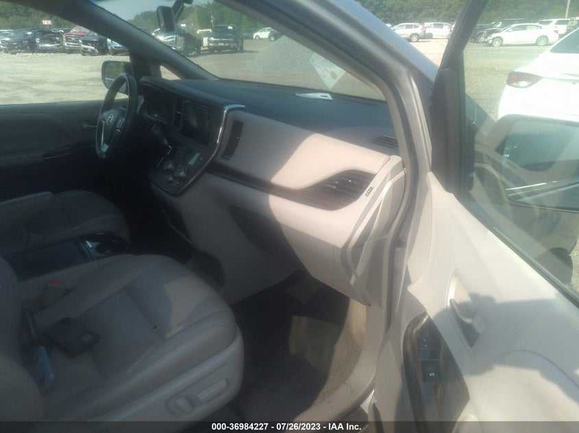 VIN 5TDYZ3DCXHS892278 2017 TOYOTA SIENNA XLE/LIMITED