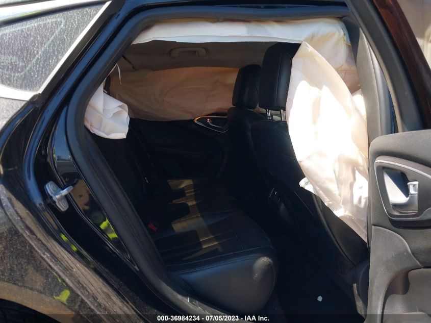 2015 CHRYSLER 200 C - 1C3CCCCB6FN682773