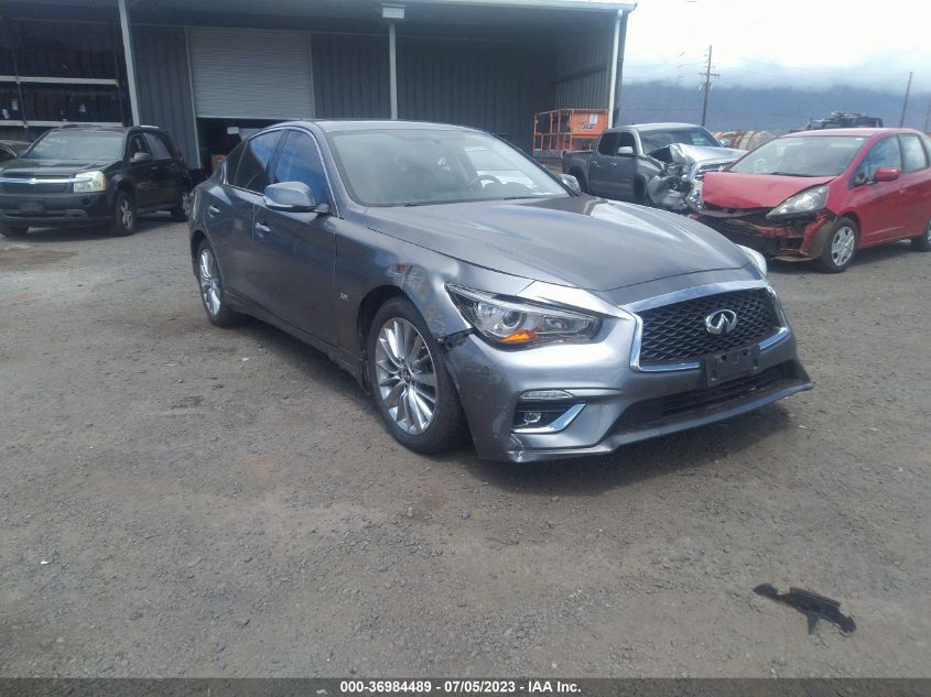 2019 INFINITI Q50 3.0T LUXE - JN1EV7AR3KM556900