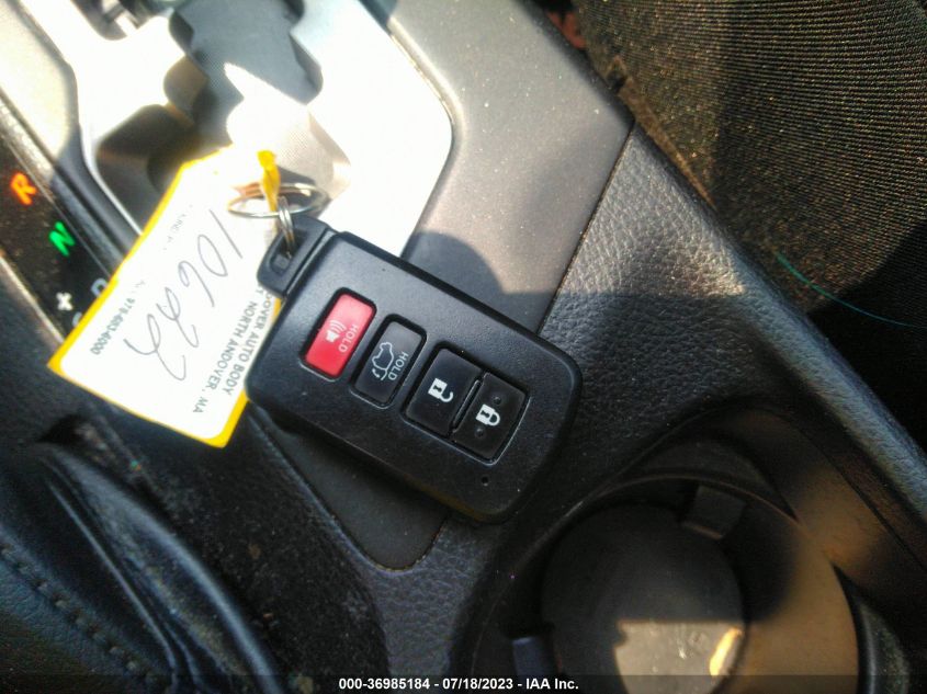 2017 TOYOTA RAV4 XLE - 2T3RFREV8HW603526