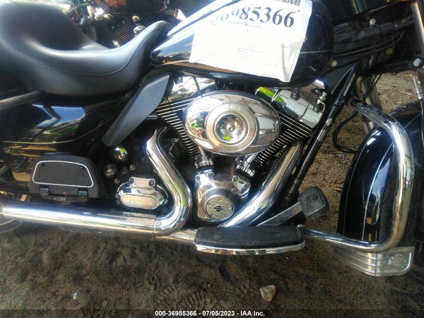 2011 HARLEY-DAVIDSON FLHTK - 1HD1KEM17BB654238