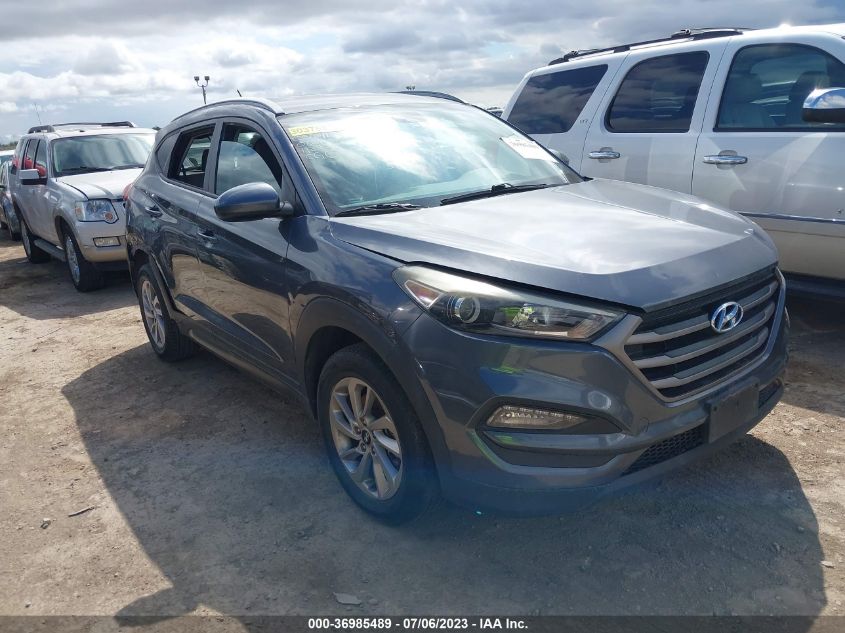 2016 HYUNDAI TUCSON SE - KM8J33A48GU118455