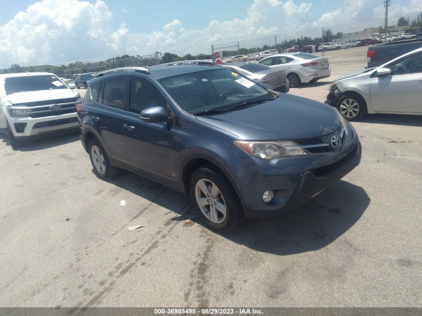 2014 TOYOTA RAV4 XLE - JTMWFREV5ED040656