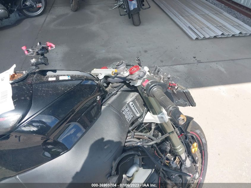 2011 KAWASAKI ZX1000 J JKAZXCJ17BA003819