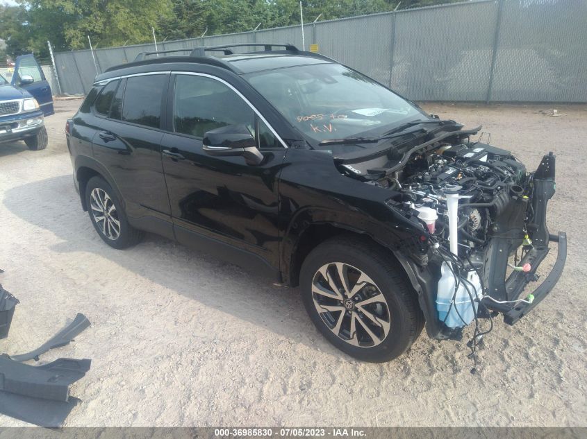 2022 TOYOTA COROLLA CROSS XLE - 7MUDAABG2NV036376