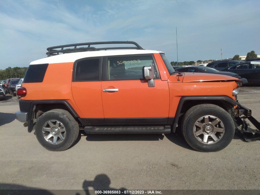 2014 TOYOTA FJ CRUISER JTEBU4BF7EK190229