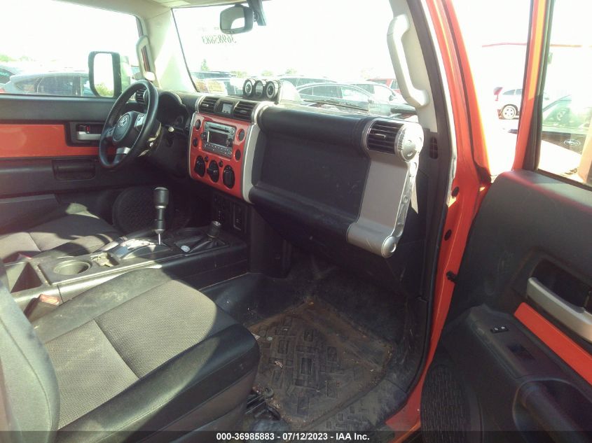 2014 TOYOTA FJ CRUISER JTEBU4BF7EK190229