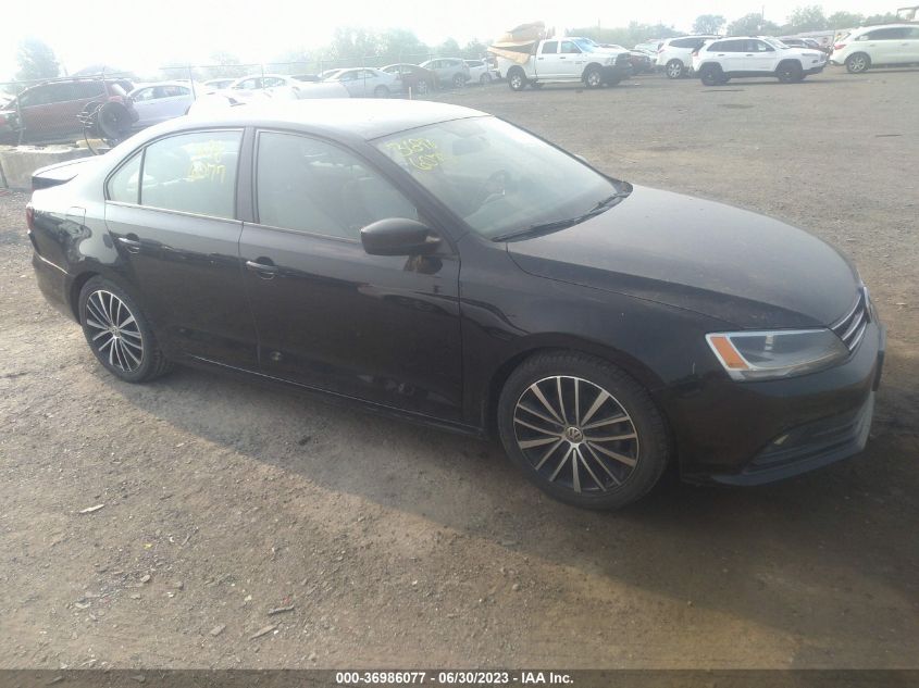 2016 VOLKSWAGEN JETTA SEDAN 1.8T SPORT - 3VWB17AJ9GM218898