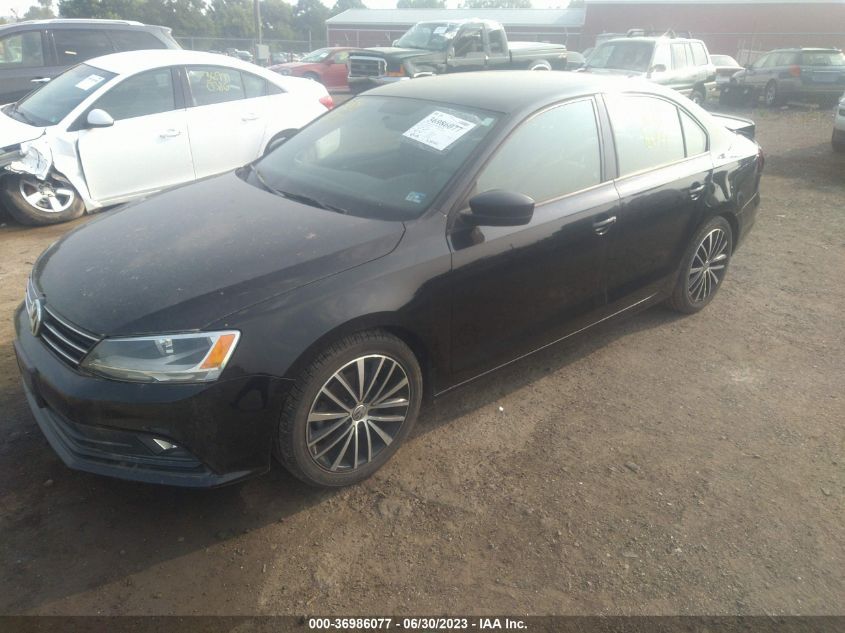 2016 VOLKSWAGEN JETTA SEDAN 1.8T SPORT - 3VWB17AJ9GM218898