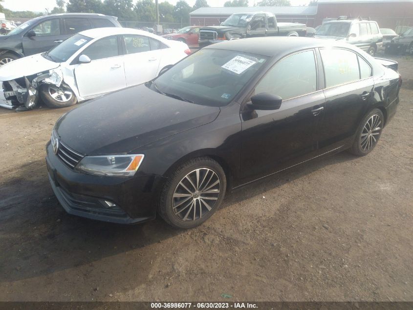 2016 VOLKSWAGEN JETTA SEDAN 1.8T SPORT - 3VWB17AJ9GM218898