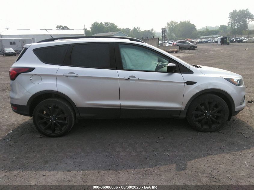 2019 FORD ESCAPE SE - 1FMCU0GD1KUB47445