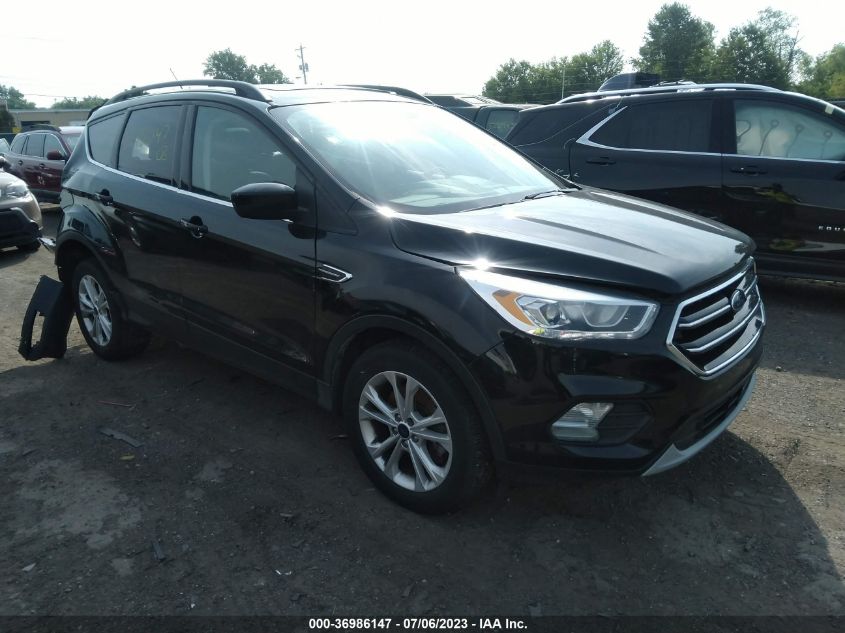 2017 FORD ESCAPE SE - 1FMCU9GD8HUE49487