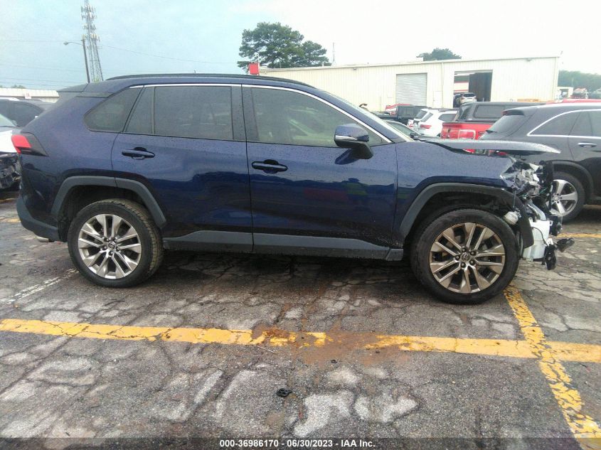 2019 TOYOTA RAV4 XLE PREMIUM - JTMC1RFV1KD507597